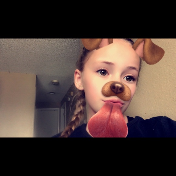 Meet your Posher, Lexi - Picture 1 of 1